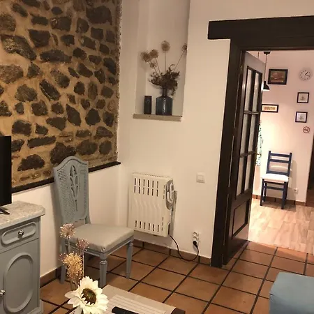 Tranquilo E Ideal Parejas, Con Bonitas Vistas De Y Fantastica Ubicacion Apartament *