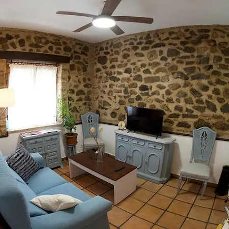 Tranquilo E Ideal Parejas, Con Bonitas Vistas De Y Fantastica Ubicacion アパート トレド