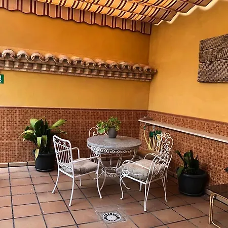 Tranquilo E Ideal Parejas, Con Bonitas Vistas De Y Fantastica Ubicacion Toledo
