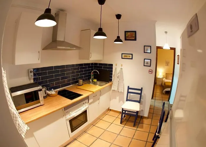 Tranquilo E Ideal Parejas, Con Bonitas Vistas De Y Fantàstica Ubicación